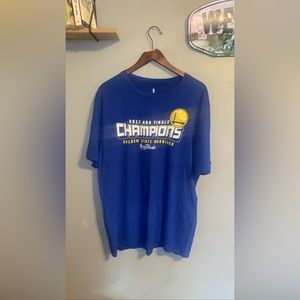 2017 Golden State Warriors NBA Champions Fanatics T-Shirt (Size Large)